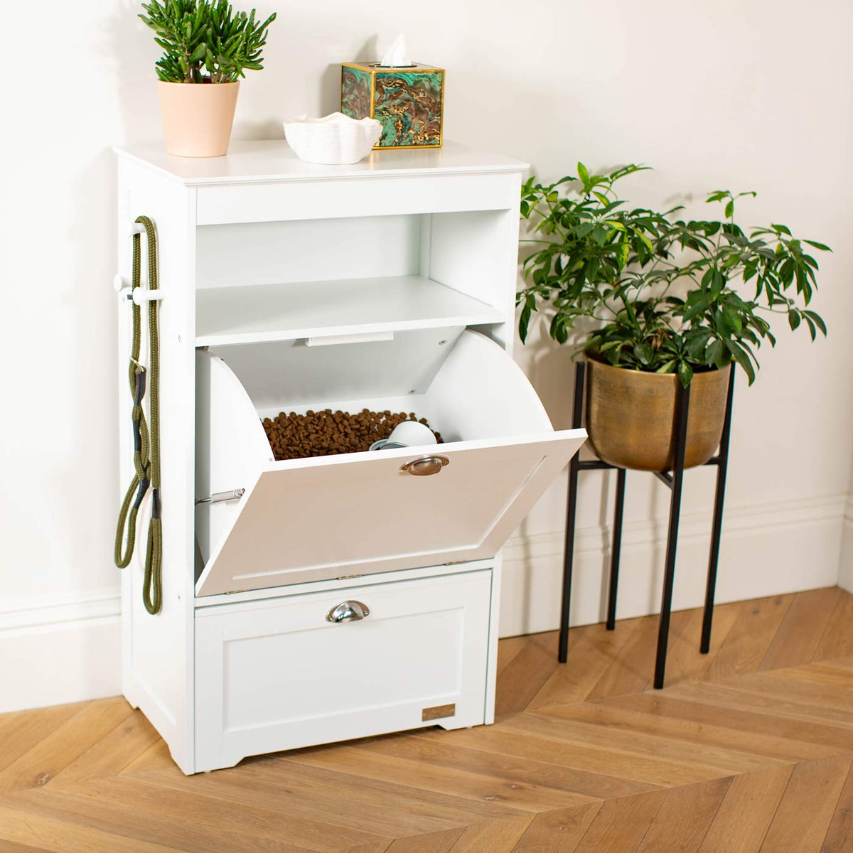 Wooden Pet Feeding Station in White, view 5
