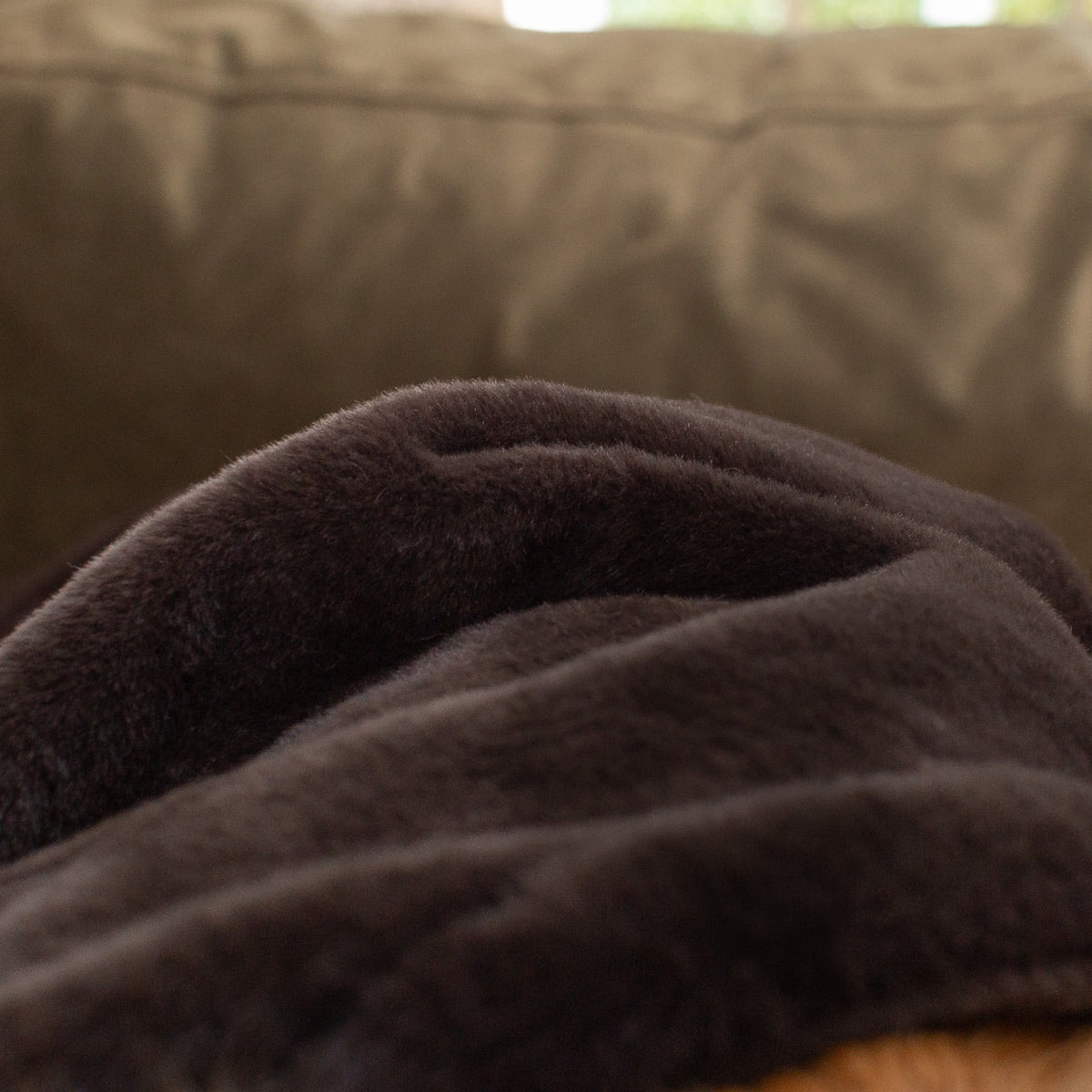 Dog & Puppy Blanket in Calming Anti-Anxiety Dusk Faux Fur, view 3