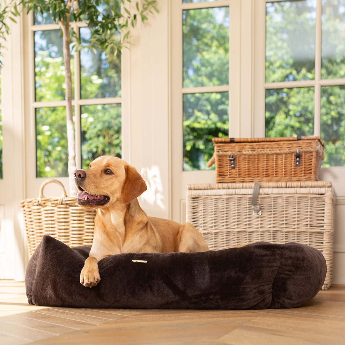 Calming Anti-Anxiety Dusk Faux Fur Box Bed With Removable Covers