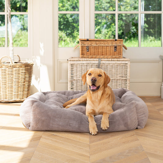 Calming Anti-Anxiety Fawn Faux Fur Box Bed With Removable Covers