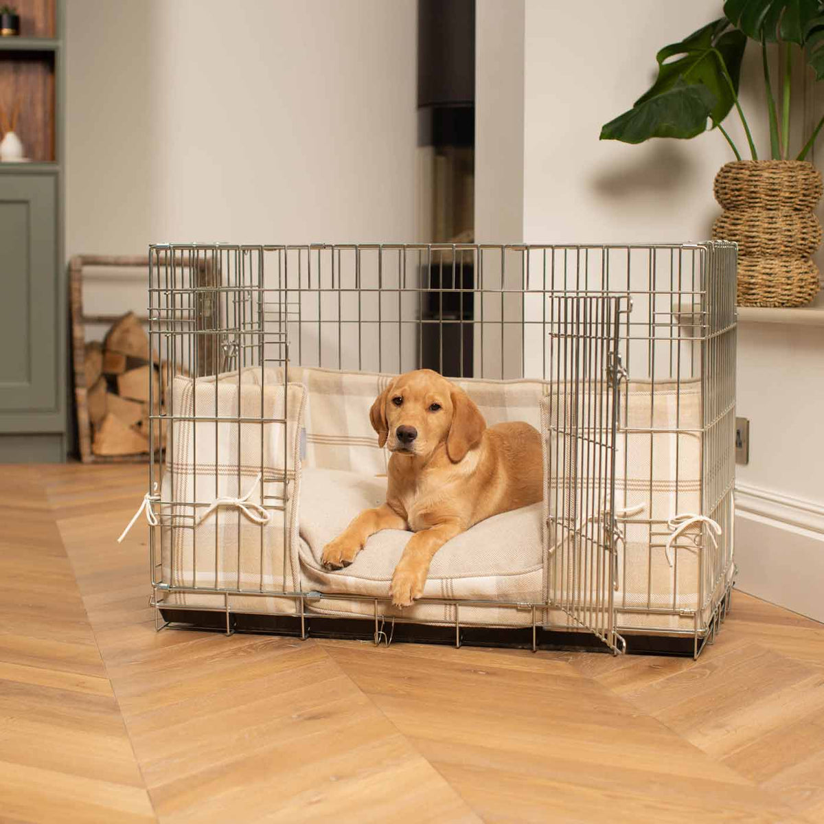 Dog Crate Bumper in Balmoral Natural Tweed, view 3