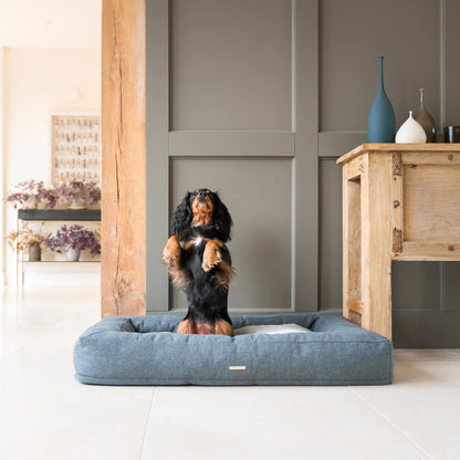 Comfort Cube Dog Bed in Anthracite, view 2