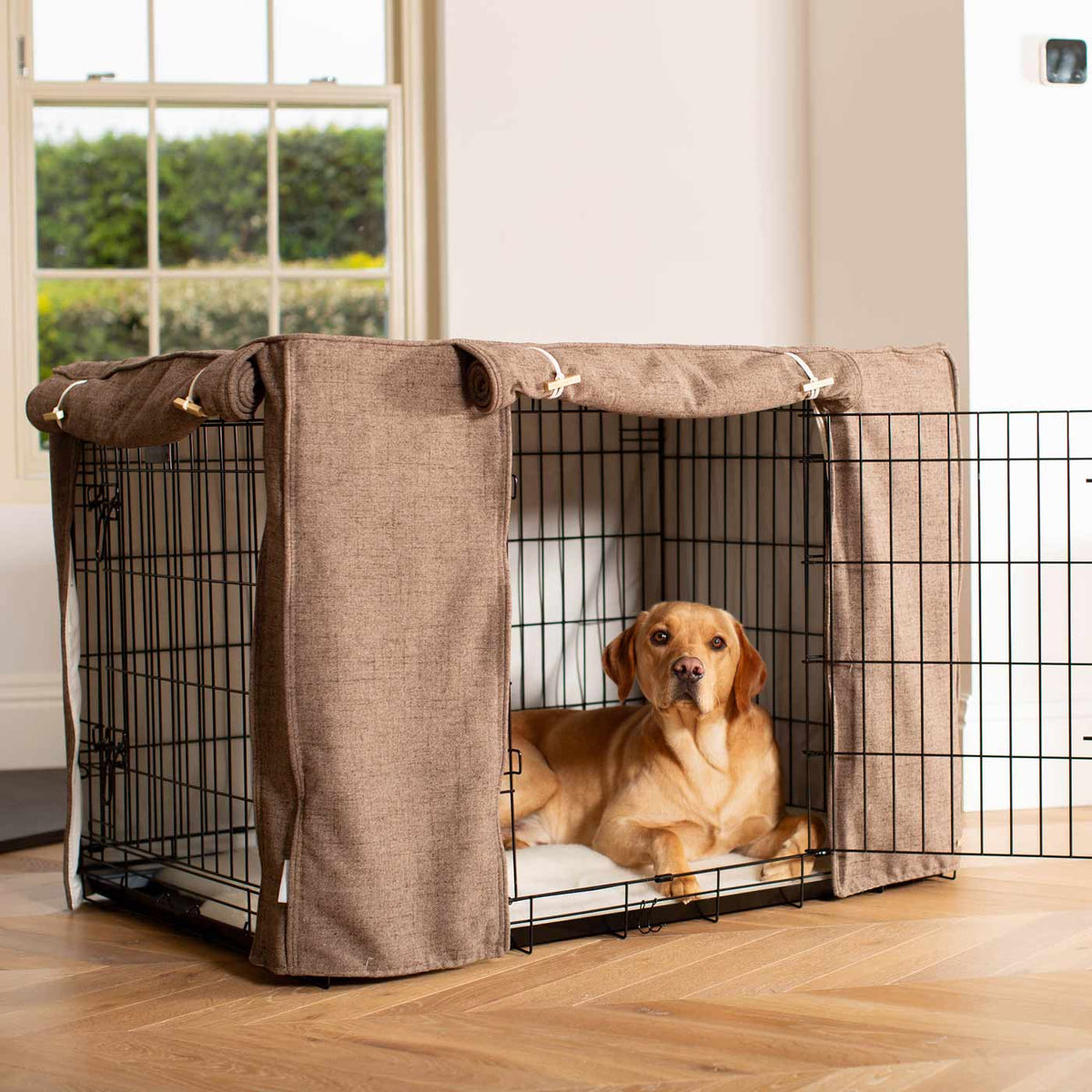 Dog Crate with Crate Cover in Inchmurrin Umber, view 4