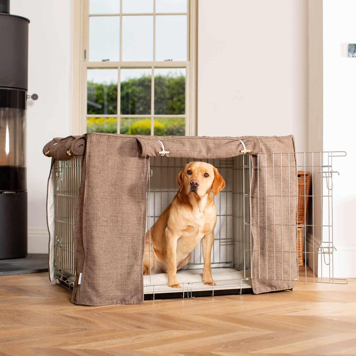 Dog Crate with Crate Cover in Inchmurrin Umber, view 5