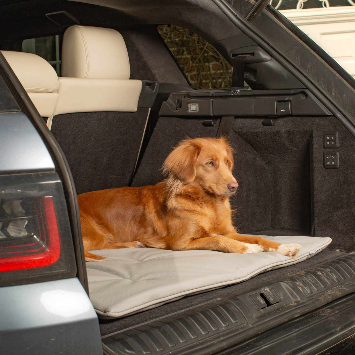 Travel Mat in Granite Rhino Tough Faux Leather, view 3