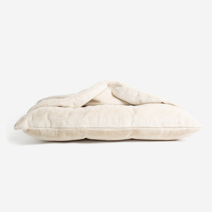 Sleepy Burrows Bed With Removable Cover in Calming Anti-Anxiety Cream Faux Fur, view 7