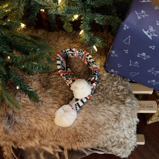 House Of Paws Après Knitted Scarf For Dogs