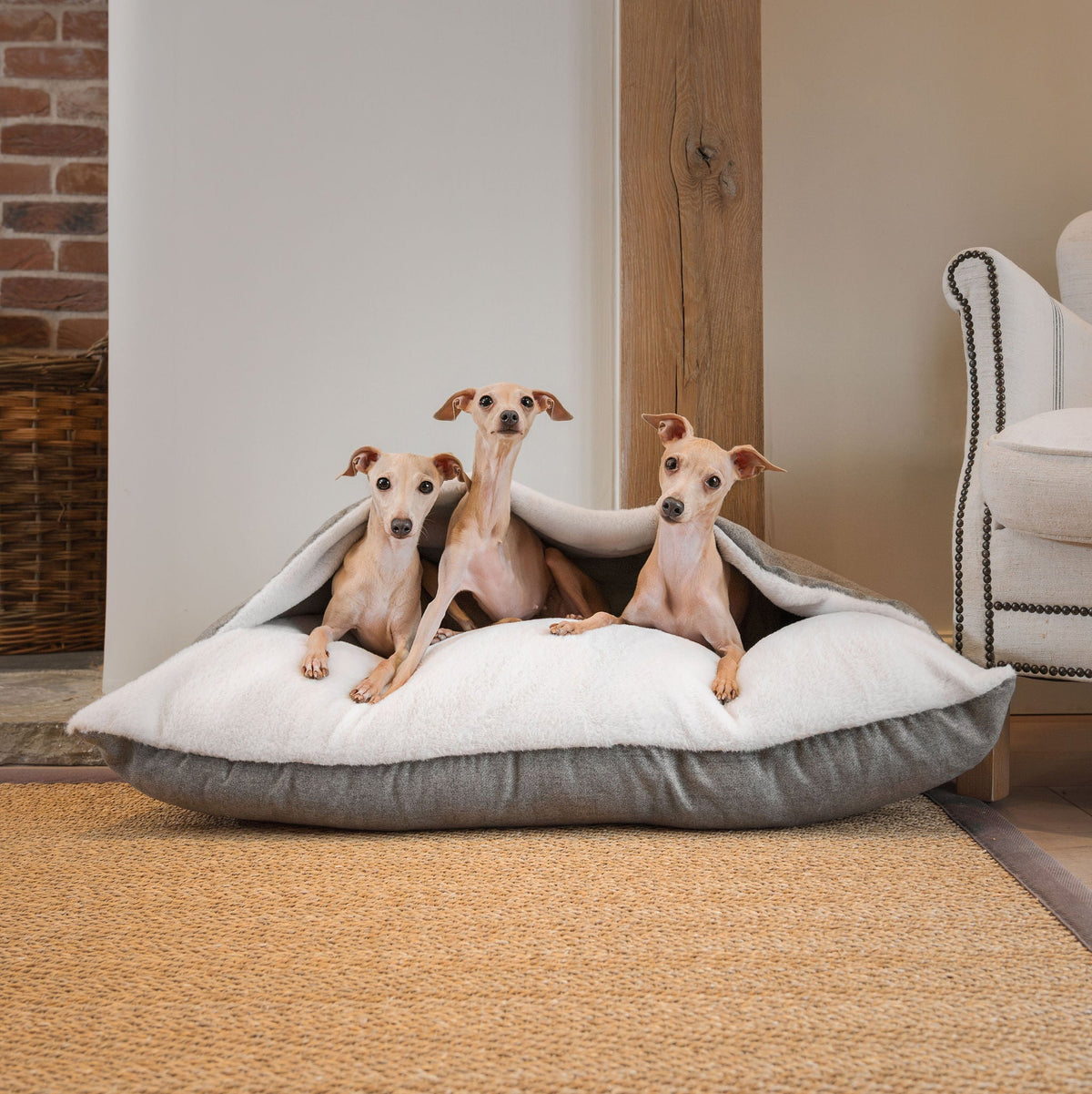 Sleepy Burrows Bed With Removable Cover In Inchmurrin Ground