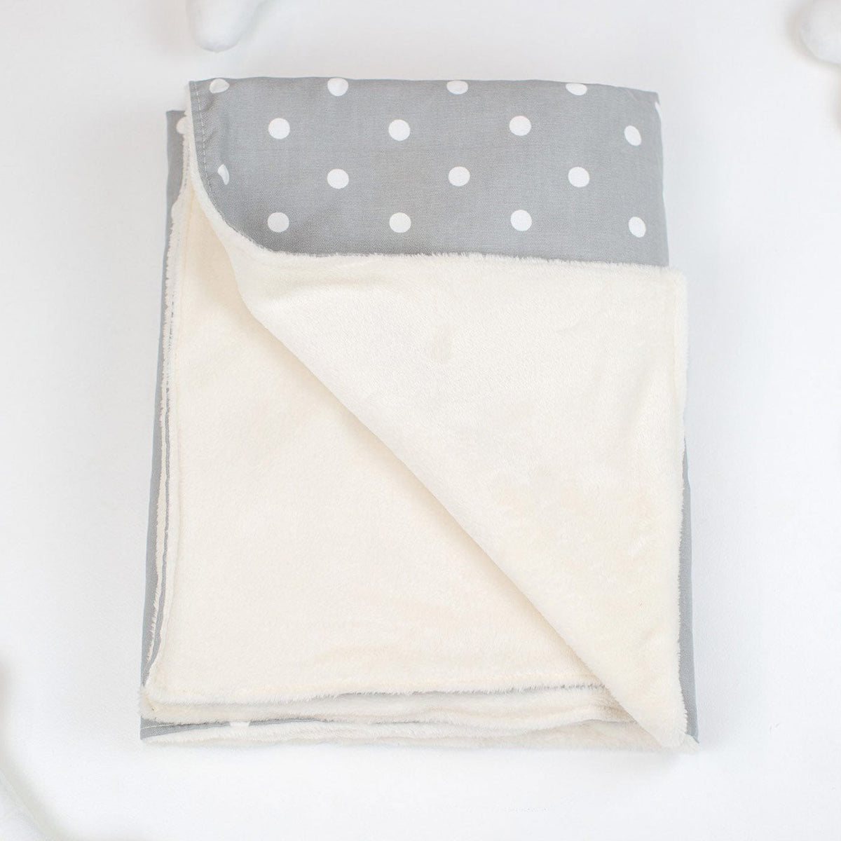 Cat & Kitten Blanket in Grey Spot, view 2