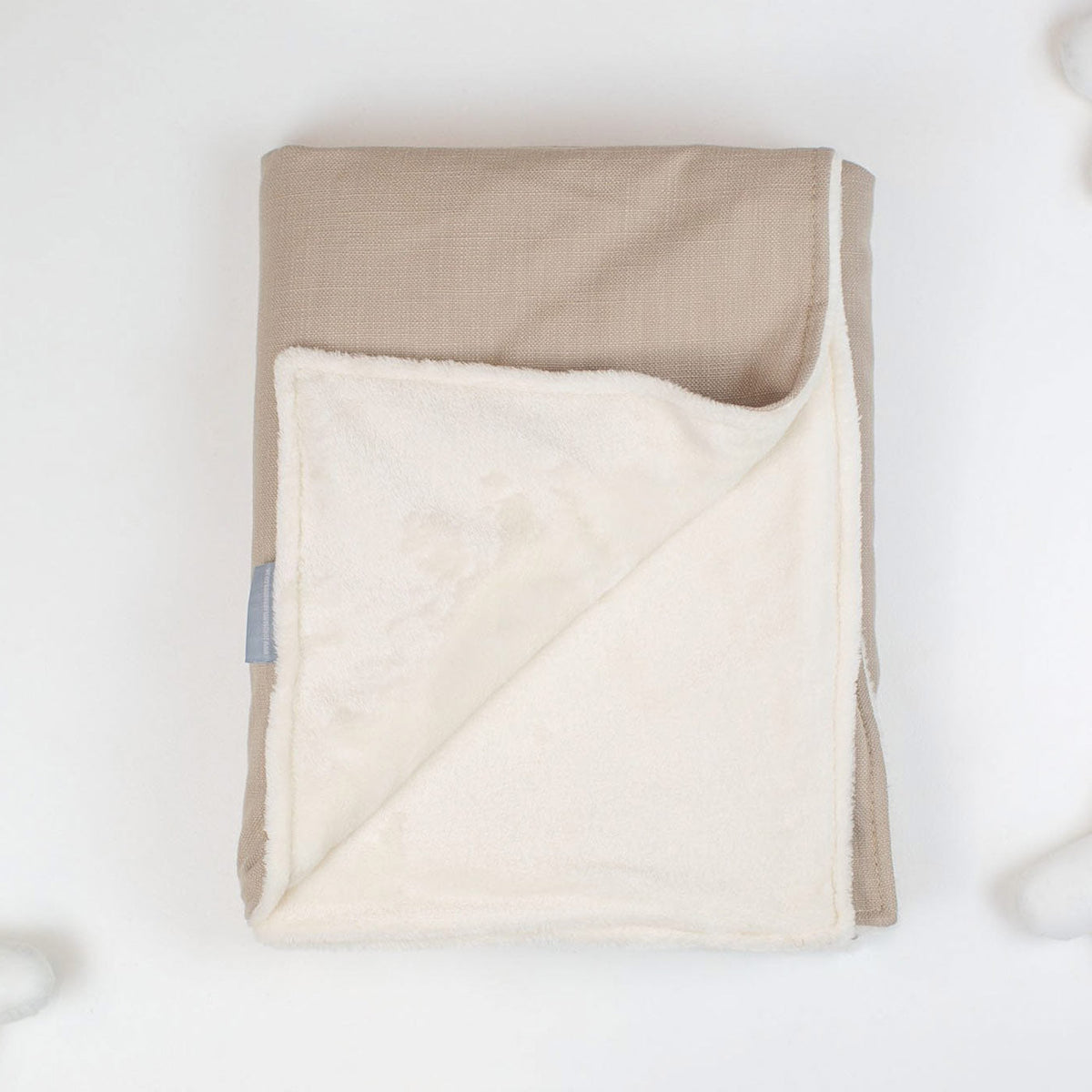 Cat & Kitten Blanket in Savanna Oatmeal, view 4