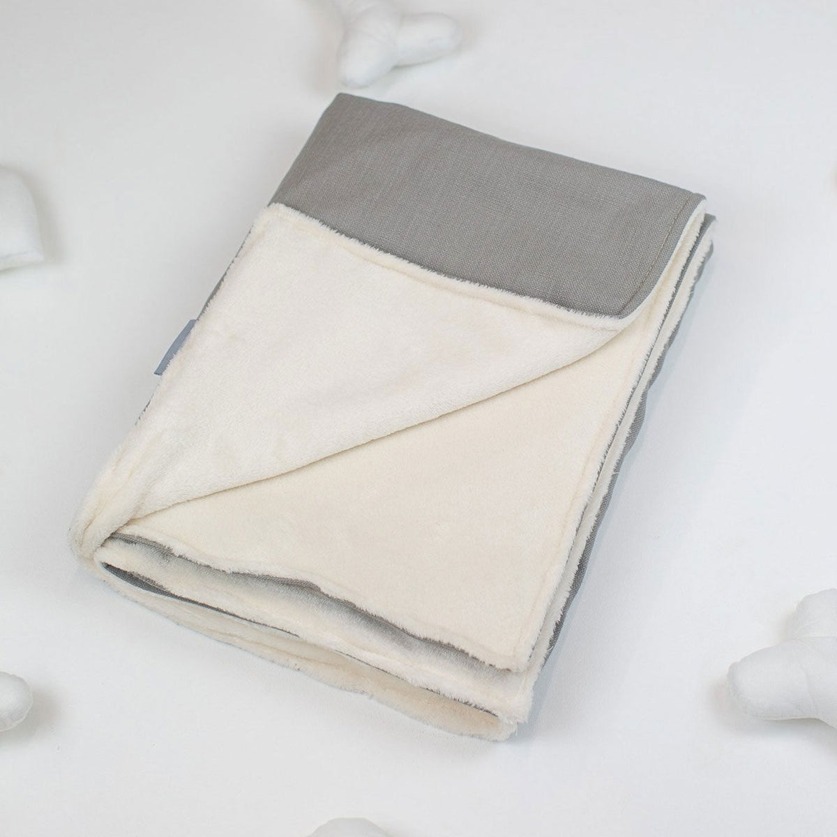 Cat & Kitten Blanket in Savanna Stone