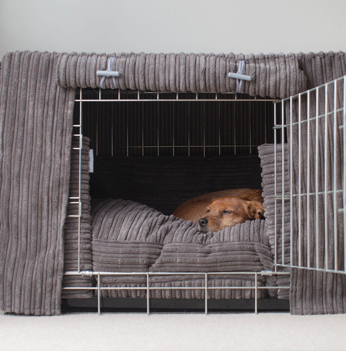 Dog Crate Set in Dark Grey Essentials Plush