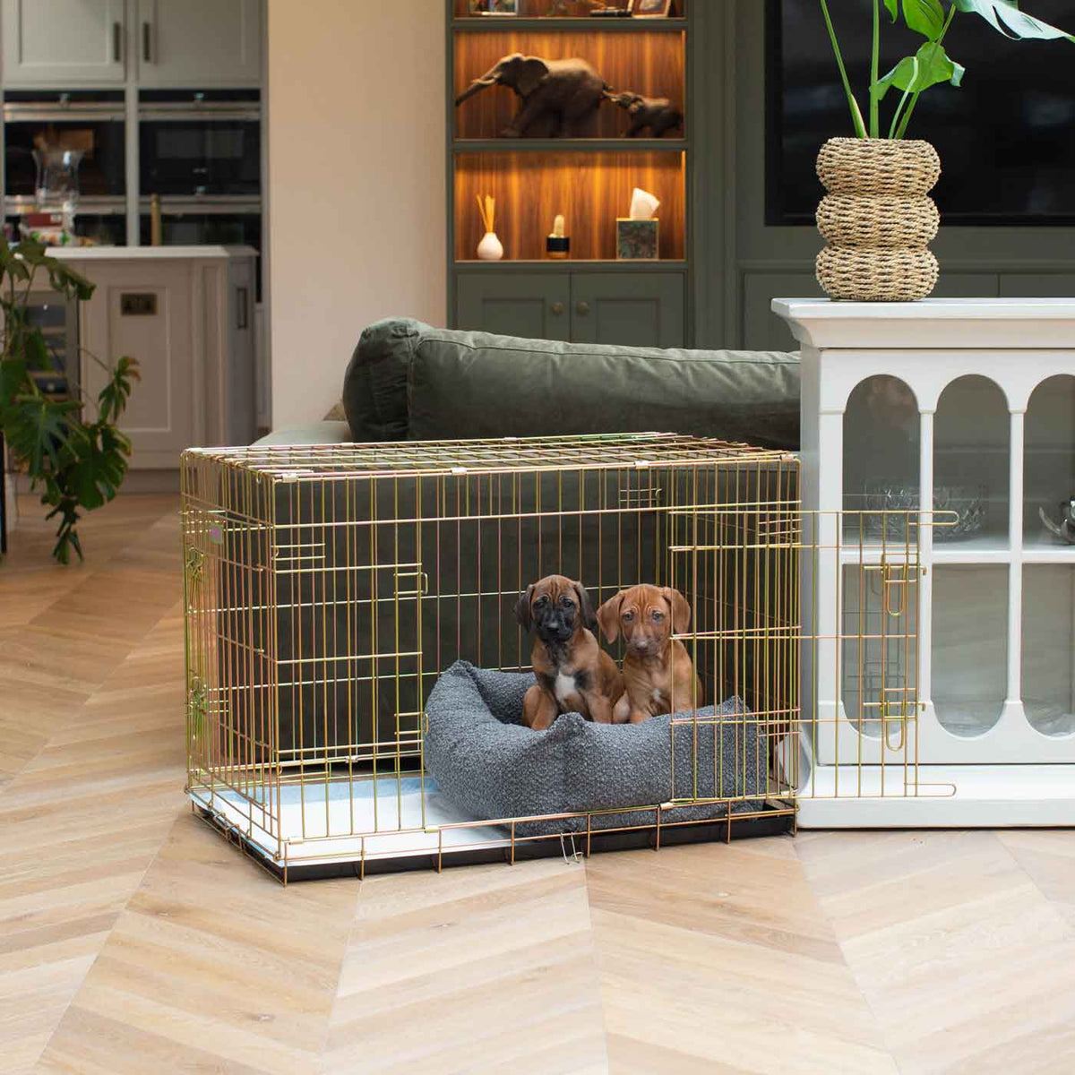 Dog Crate with Cosy & Calming Puppy Crate Bed in Granite Bouclé, view 3