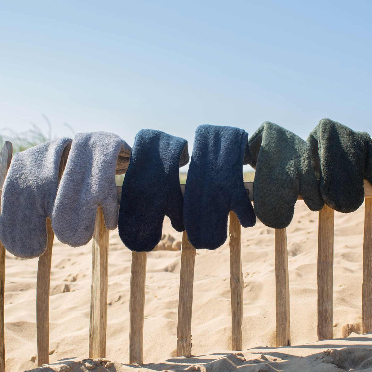 Bamboo Drying Mitts in Fir, view 7