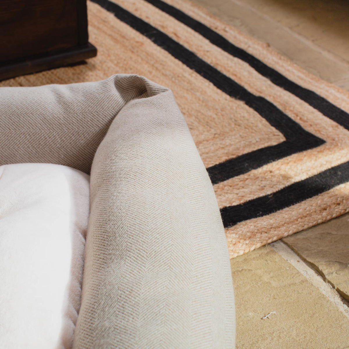 Box Bed With Removable Covers in Herringbone Tweed, view 6