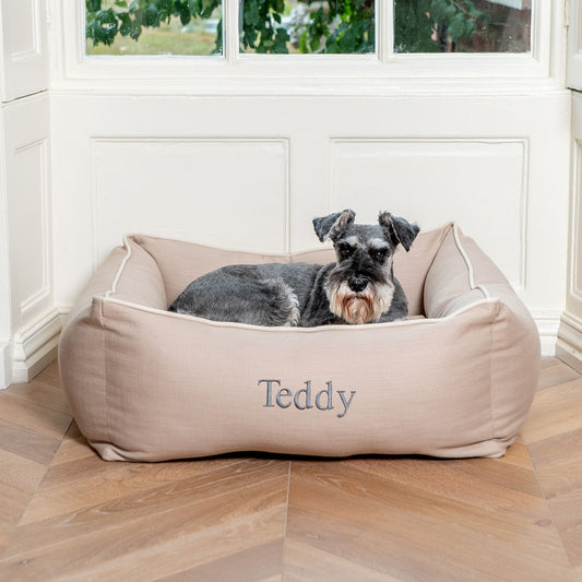 Box Bed With Removable Covers in Savanna Oatmeal