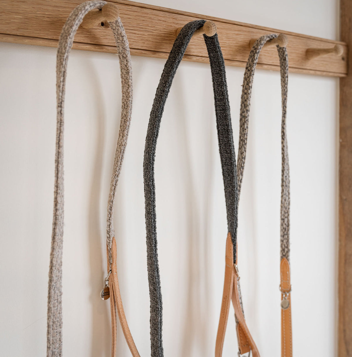Essentials Herdwick Dog Lead in Graphite, view 5
