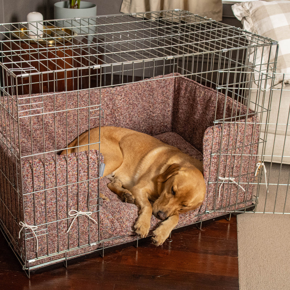 Dog Crate with Cushion & Bumper in Rose Quartz Minerals, view 3