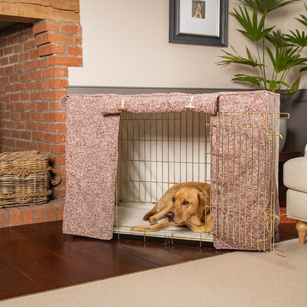Dog Crate with Crate Cover in Rose Quartz Minerals, view 2