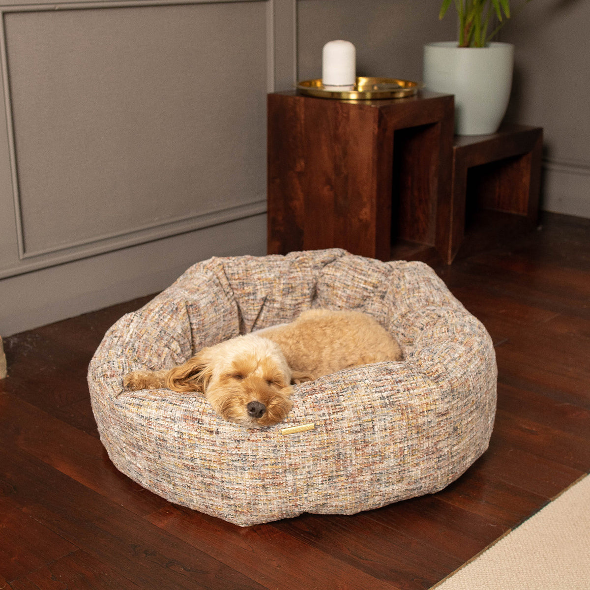Donut Bed With Removable Covers in Opal Minerals